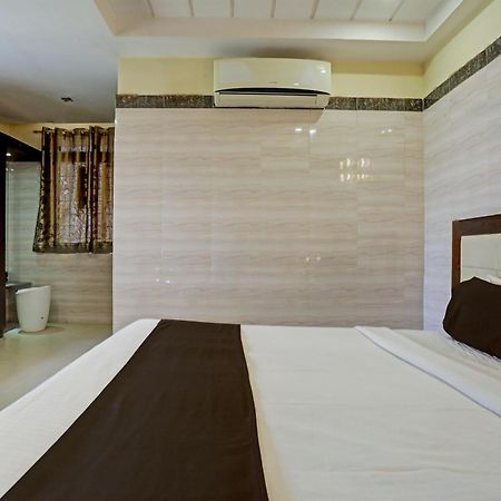 Flagship Hotel Suhana Grand Hyderabad Exterior foto
