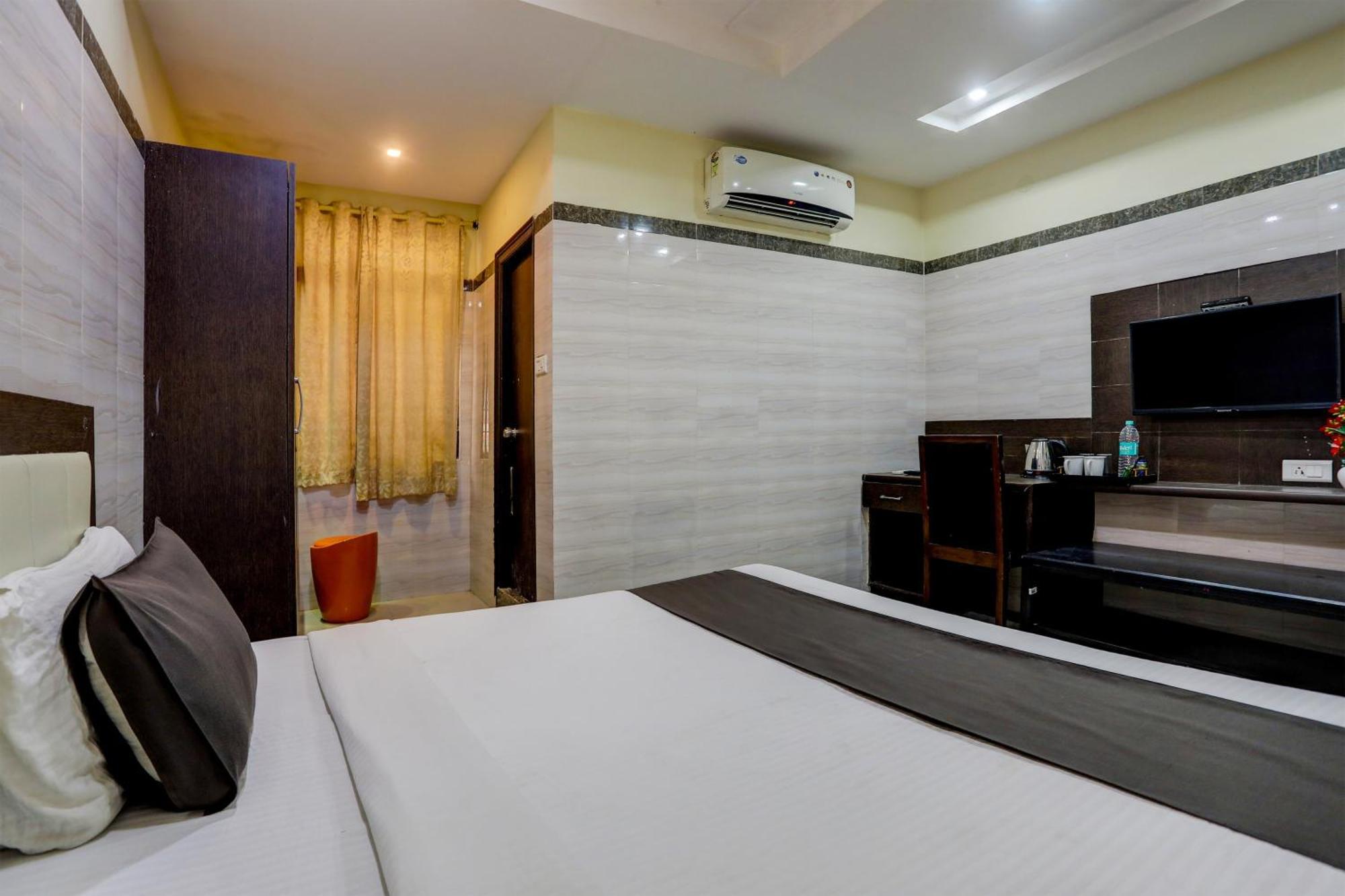 Flagship Hotel Suhana Grand Hyderabad Exterior foto